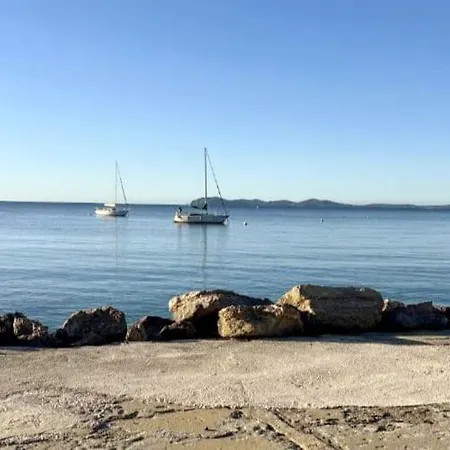 Les Salins A Vue Exceptionnelle Superbe T2 De 55m2 * Hyères