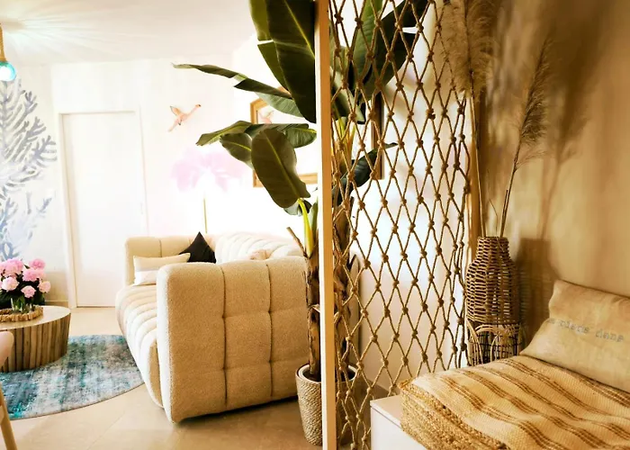 Lejlighed Les Salins De Vue Exceptionnelle Superbe T2 De 55m2 Hyères